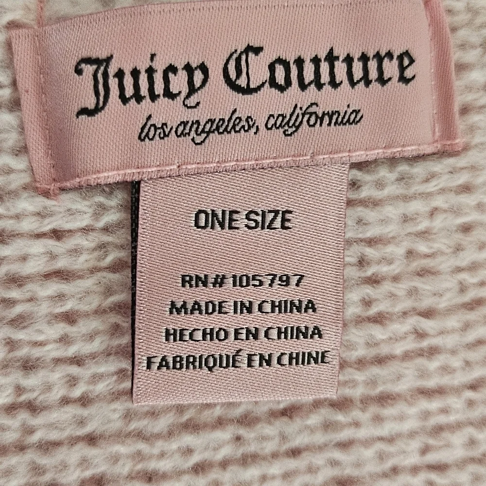 Juicy Couture Cream/Pink Blend Matching Beanie & Scarf